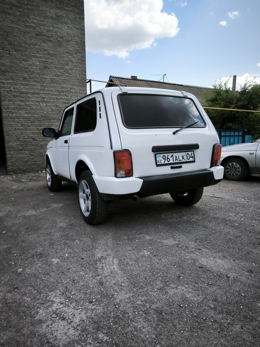 Продам Нива Урбан