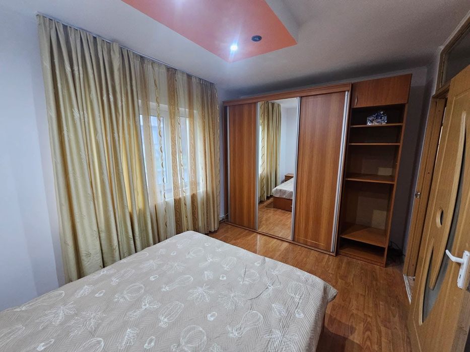 Apartament de inchiriat