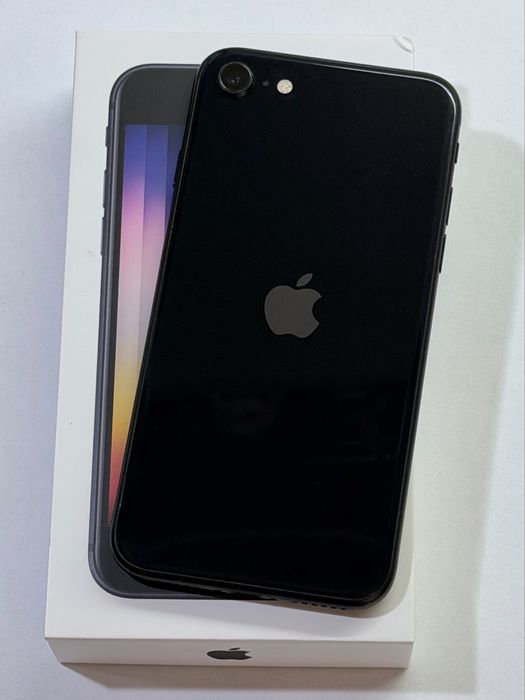 iPhone SE2022 3rd Black 94% battery