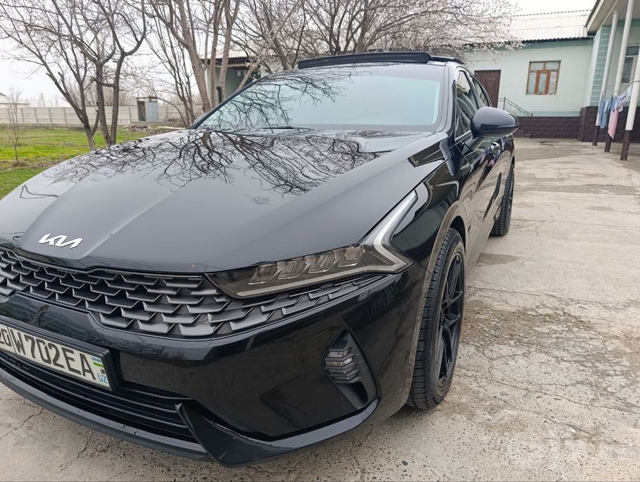 KIA K5 2022 yil.