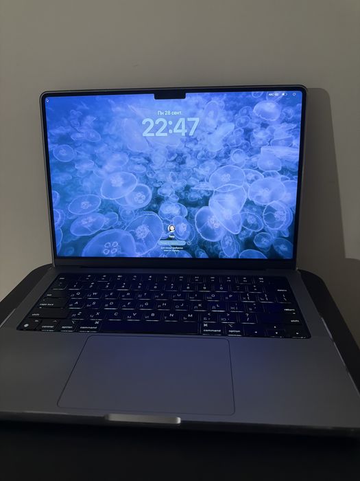 MacBook Pro 14″ M1 Pro / 16 GB / 512 GB
