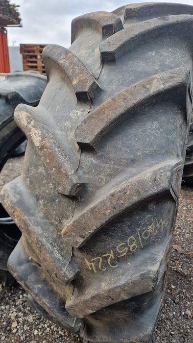 Cauciuc 16.9R24 (420/85R24) marca Cultor
