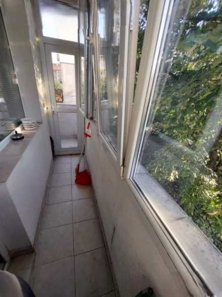 Дава се под наем Двустаен апартамент в Пловдив, Център - 60 кв.м за 408 € - Снимка #1