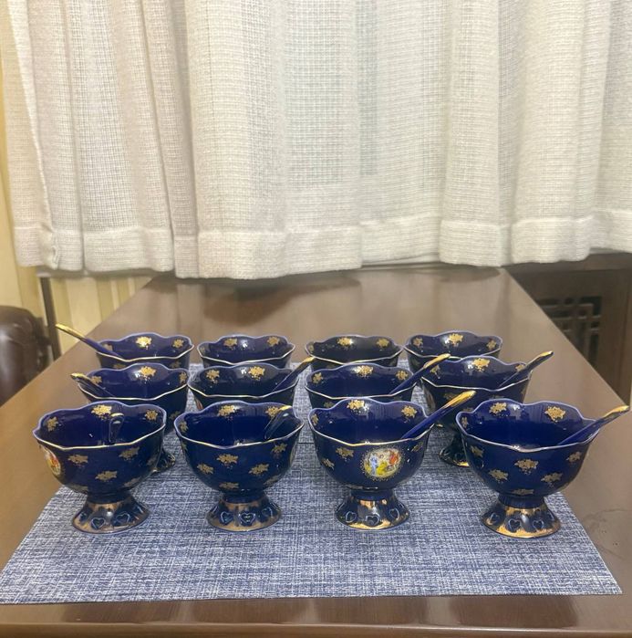Мадонна Япония — набор из 12 креманок с ложечками