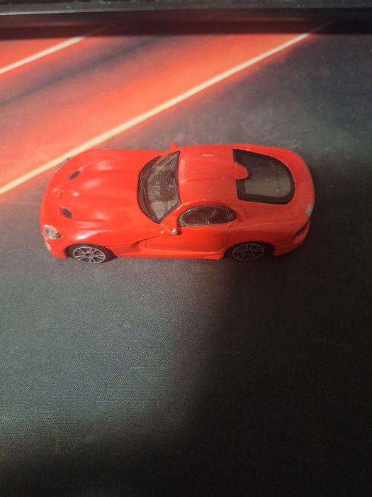 Dodge Viper GTS 2013. Burago Мащаб 1/43