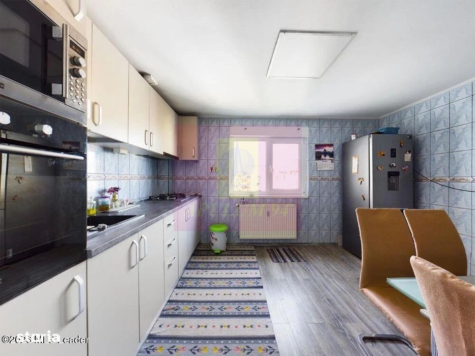 Vanzare ap 4 camere, 13 Septembrie