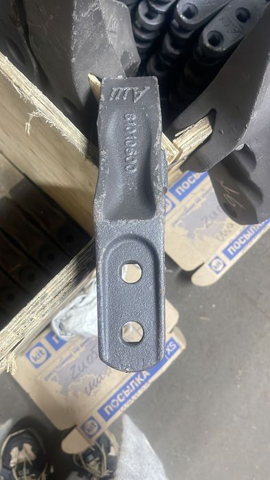 Зубья на liugong 777a