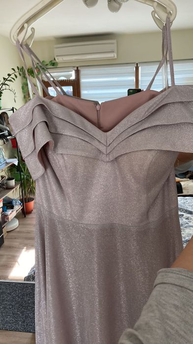 Дълга официална рокля