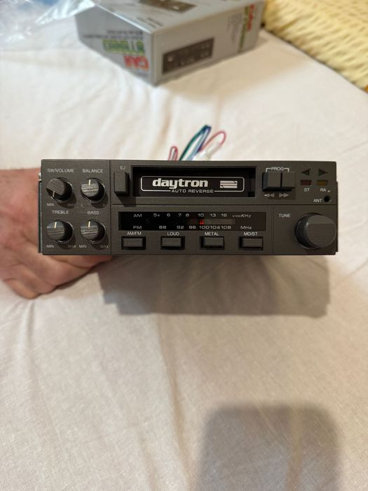 Винтидж авто радиокасетофон Daytron DH-501 + 2 говорителя