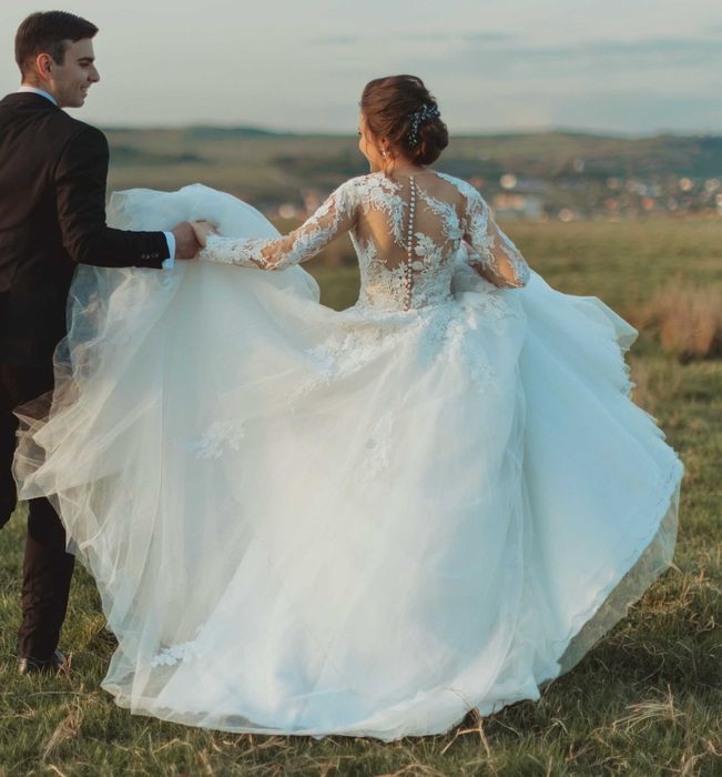 Vând Rochie de Mireasă ST PATRICK, model LIBERIA, BODY NUDE