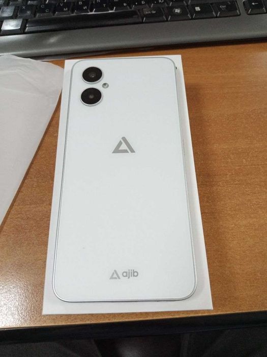 Продается смартфон ajib i1 series 4/64