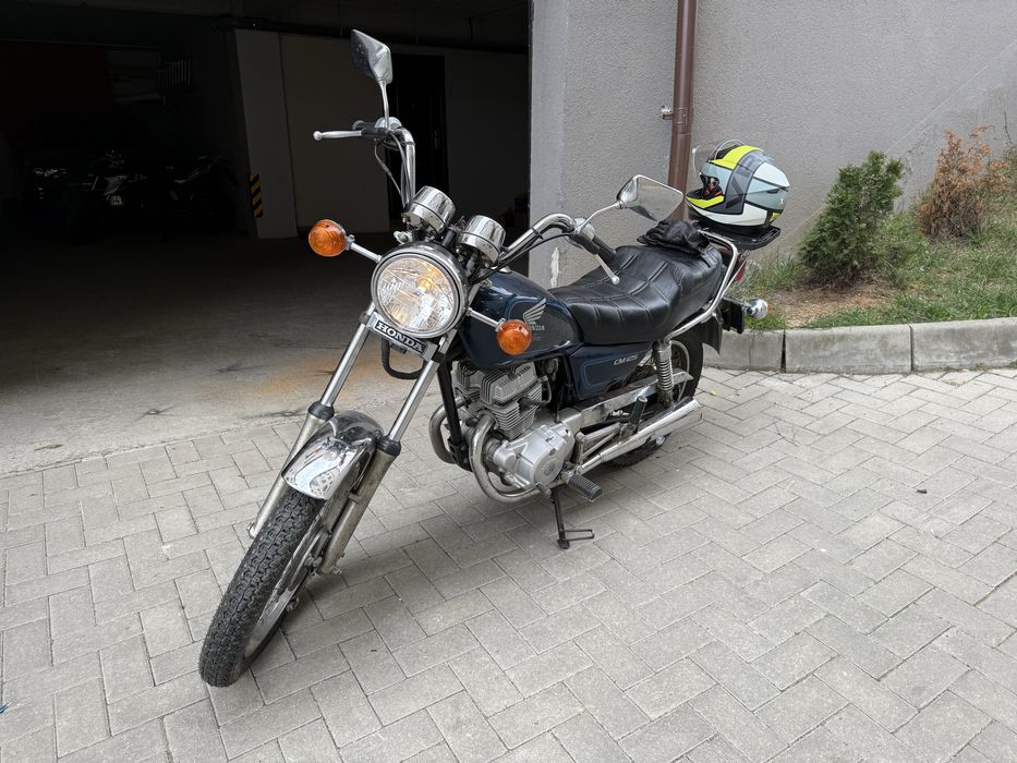 Honda  CM 125 Custom (Rebel) A1 pregatit de sezon