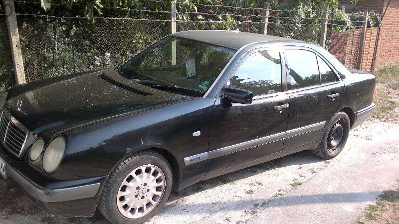 продава на части Мерцедес Е 250 TDI-1999 год,Мерцедес Е220 D-1996г.