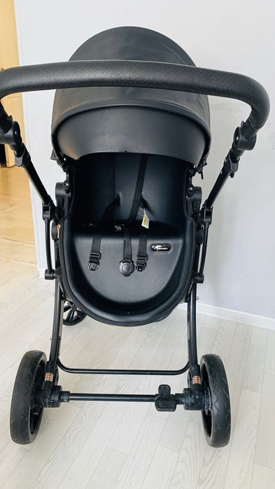 Коляска трансформер