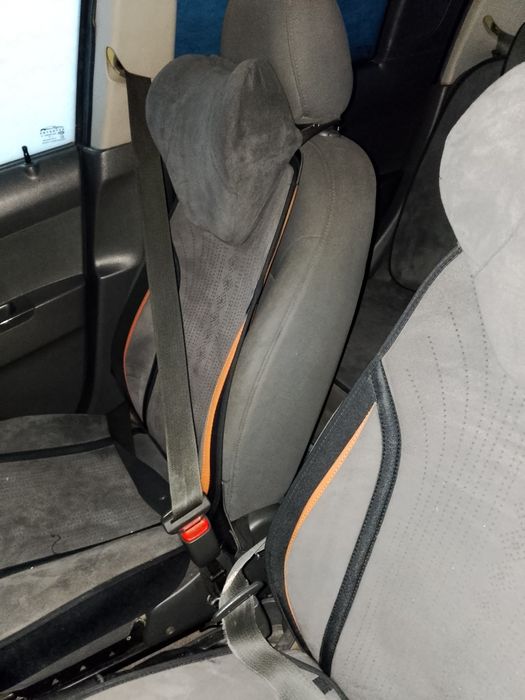 Продам автомашину автомат SPARK