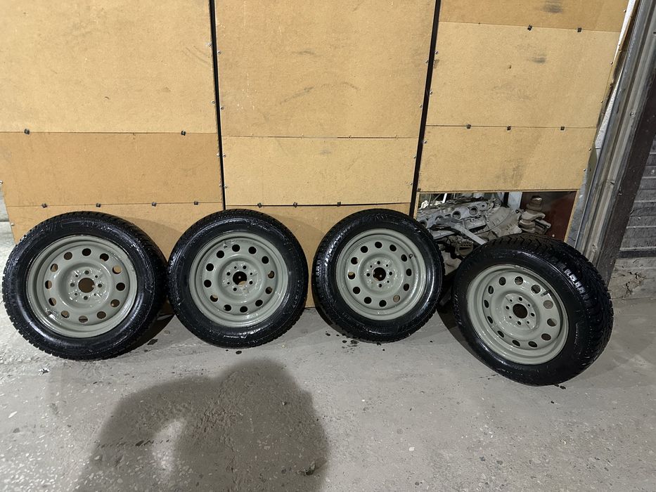 Зимний покрышка R14 185/60