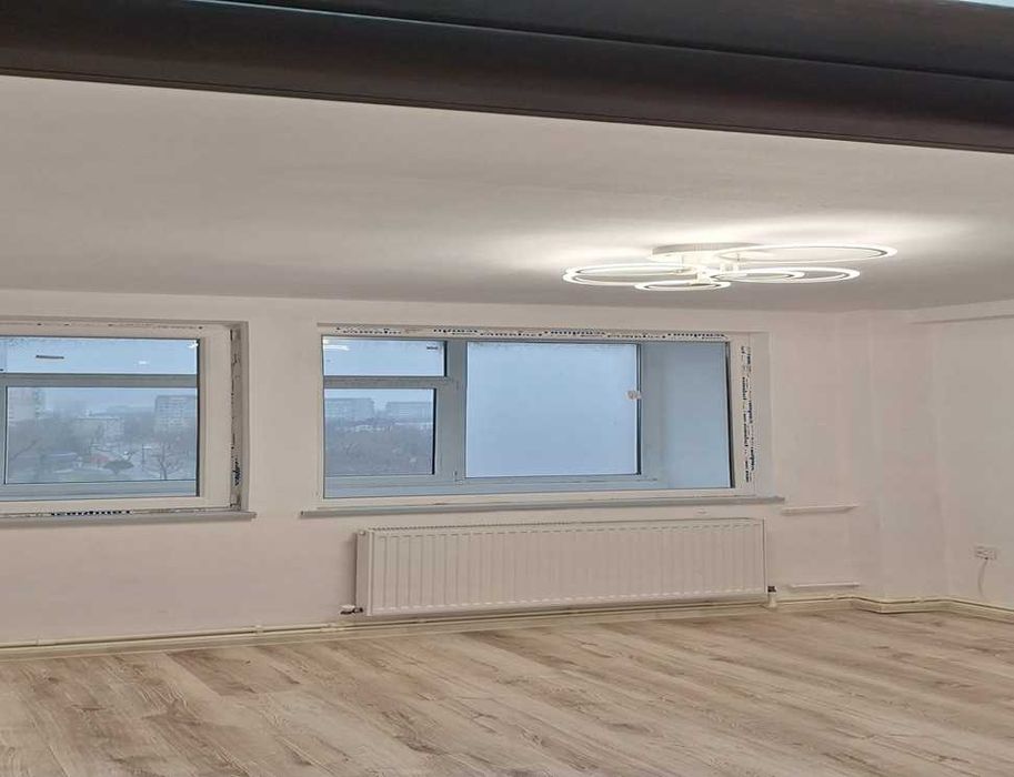 Vand apartament renovat, cu centrala proprie, 2 camere Ferdinand