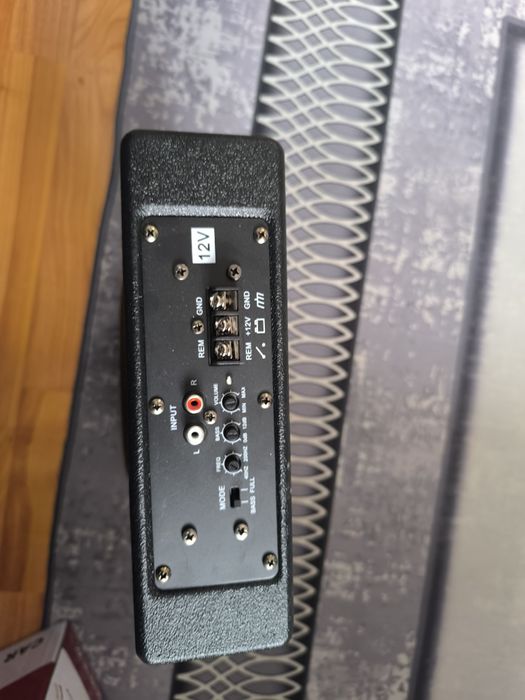 Продам сабвуфер.