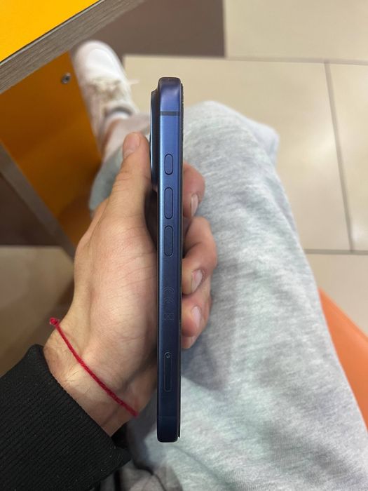 Продам Iphone 17Pro 256GB