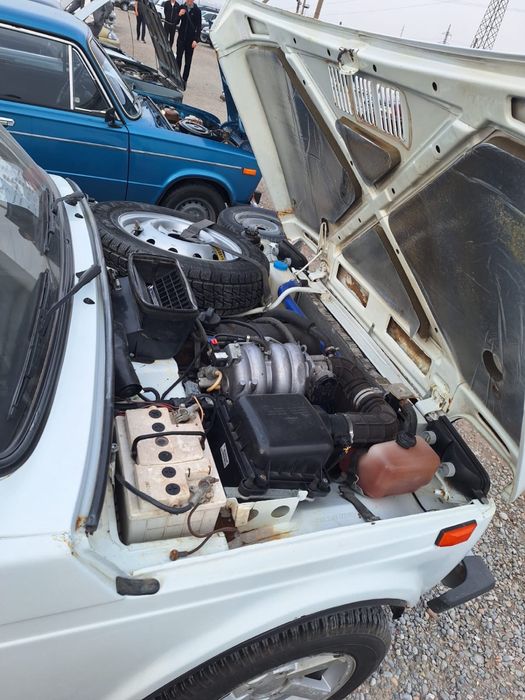 Продается Нива срочно в Шымкенте