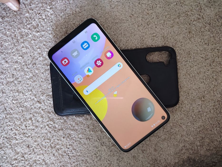 продаётся телефон