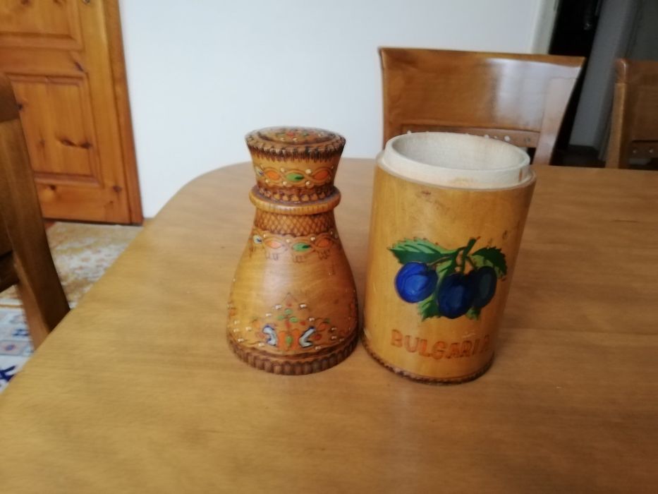 Сувенир от дърво