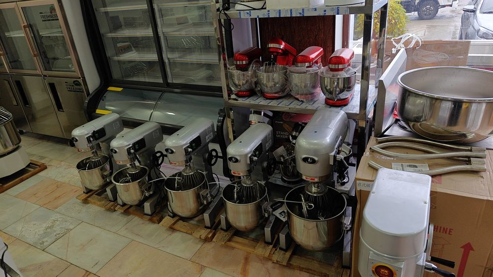 Миксер 5'7'15'20'30'50 литр