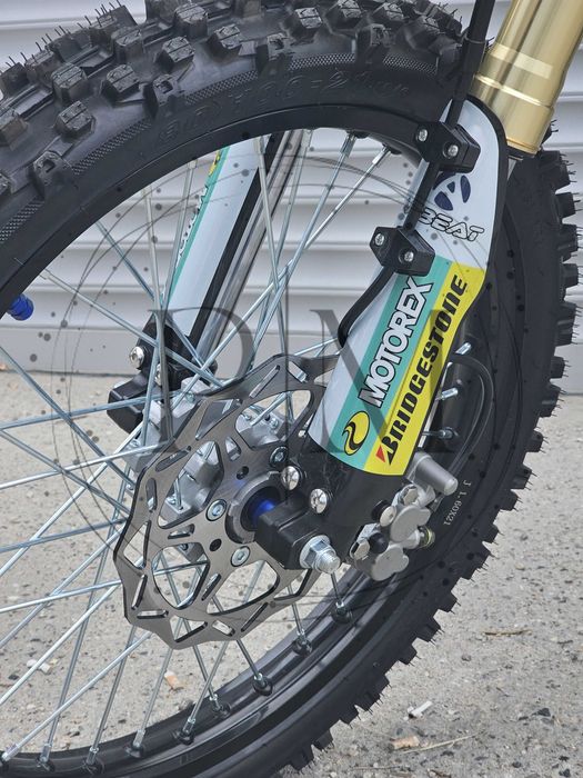 Кросов мотор 250кубика UpBeat. Същия като Husqvarna 250cc. Нов в кашон