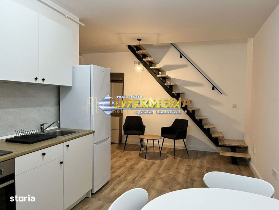 Apartament cu 3 camere Bloc NOU CENTRU Scara Interioara Mobilat Utilat