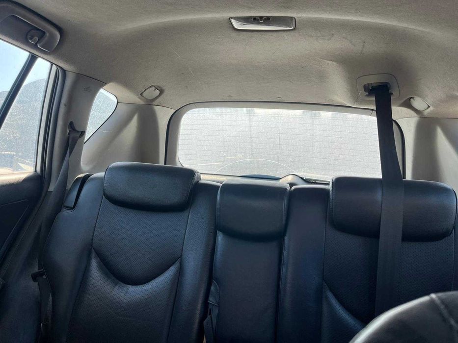 Vand Toyota Rav 4 motor defect