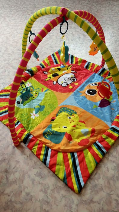Продам Развивающий коврик