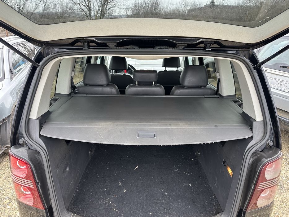 Щора за багажник за Фолксваген Туаран!