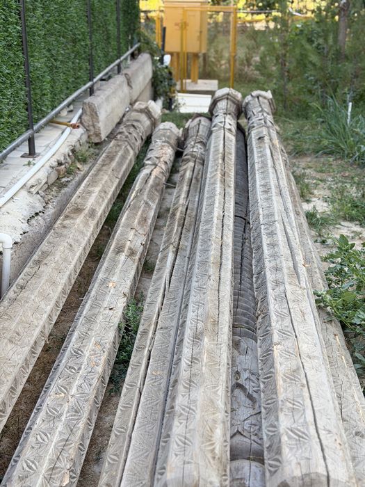 Колона Устун накишли кул мехнати