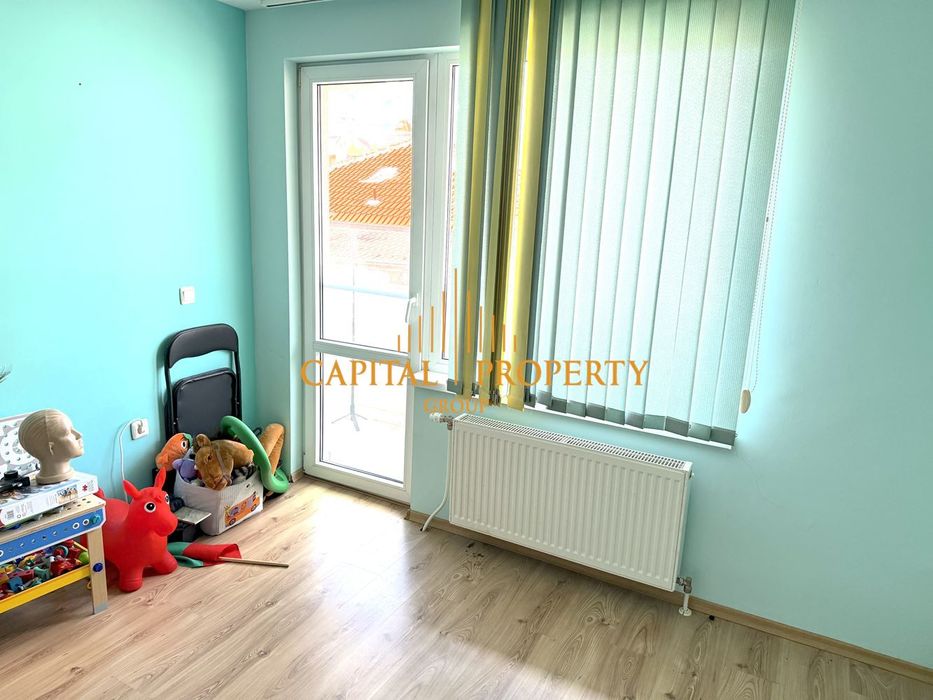 Многостаен в Варна-Цветен площ 150м2