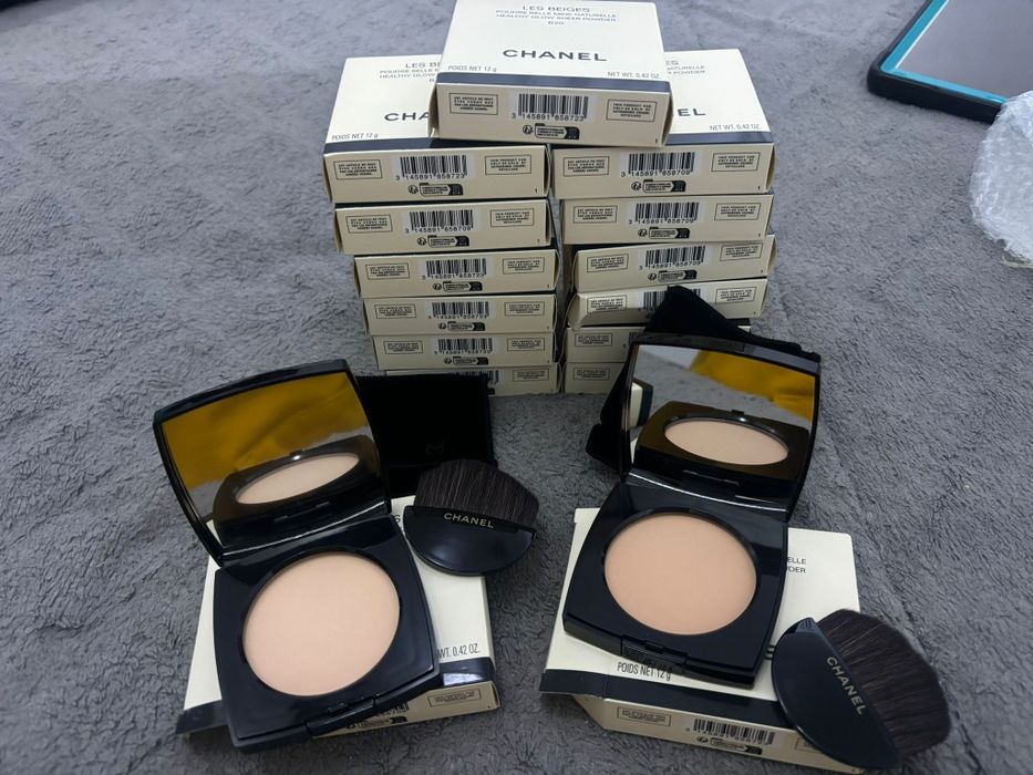 Vând produse make-up,creme branduri cunoscute