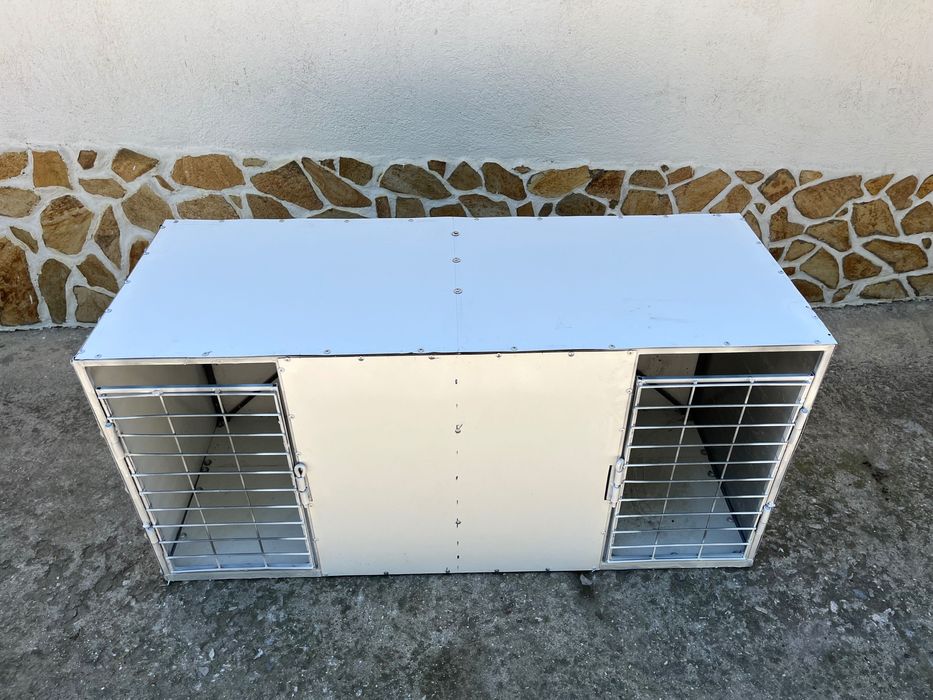 Транспортна клетка за кучета