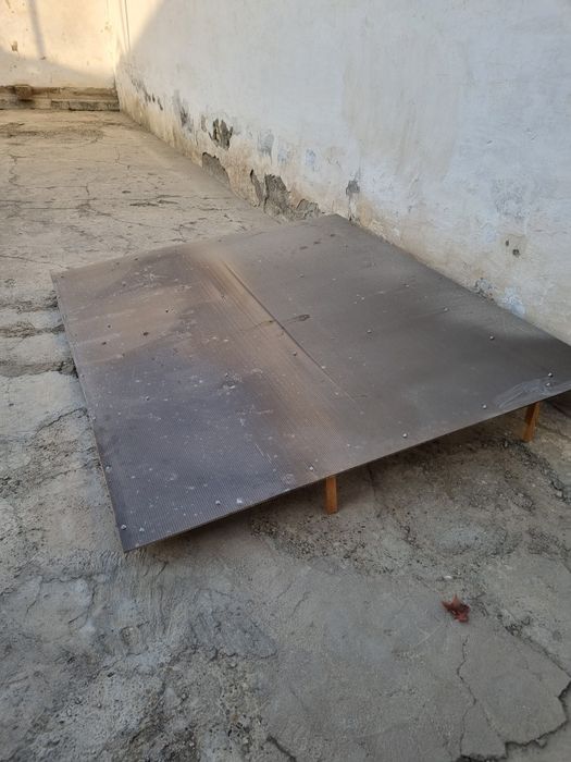 Продаётся навес лексан