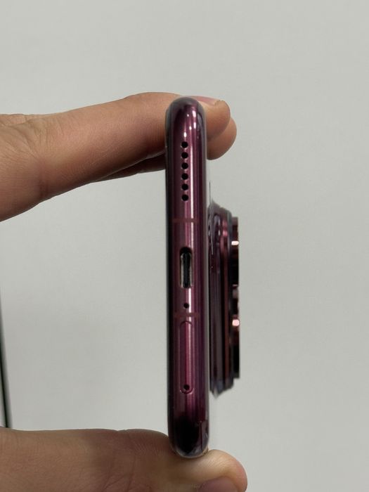 Продавам нов Huawei Pura 80 PRO