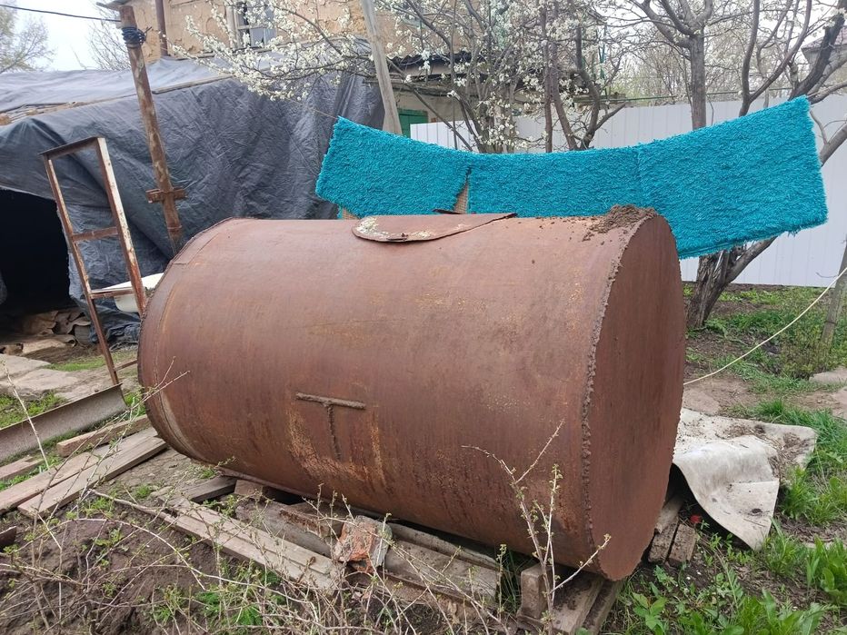 Срочно продам бочку