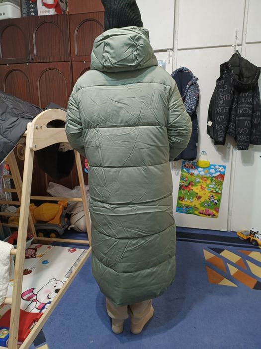 Продам куртку двухстороннюю Айка