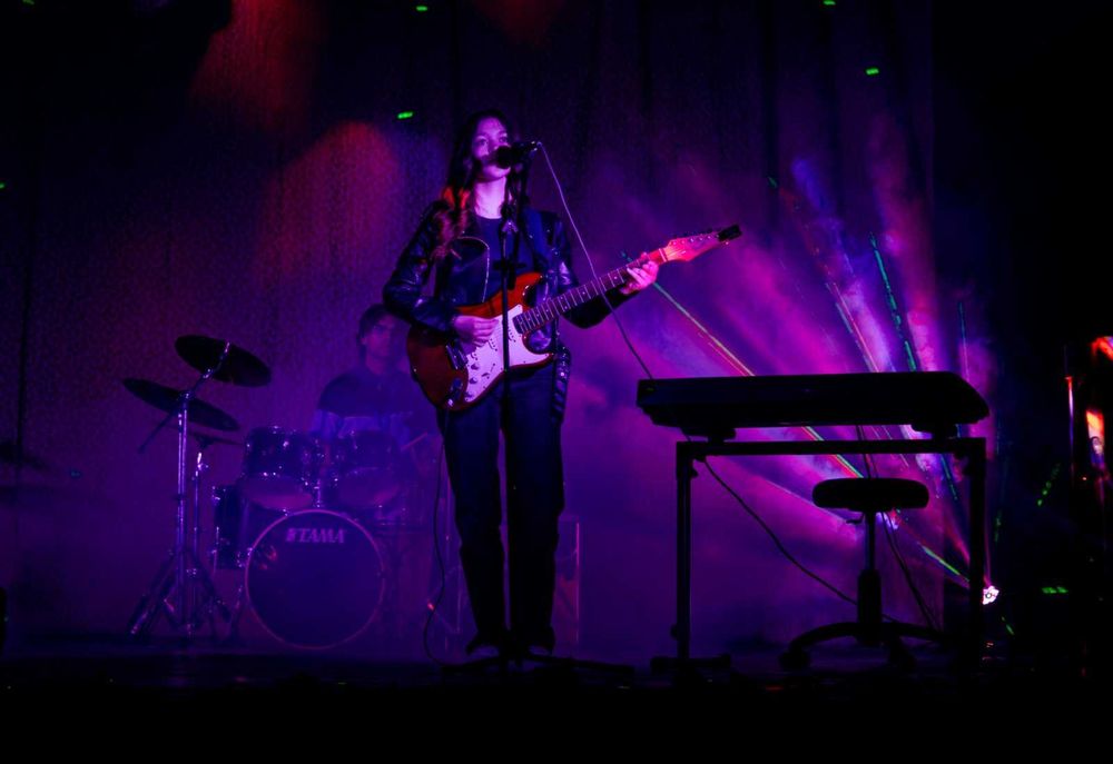 DJ Mimo - ОЗВУЧАВАНЕ И Професионално Осветление на събития