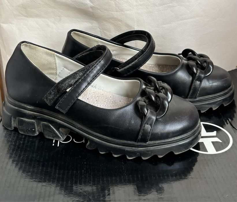 Ботинки, кроссовки, туфли