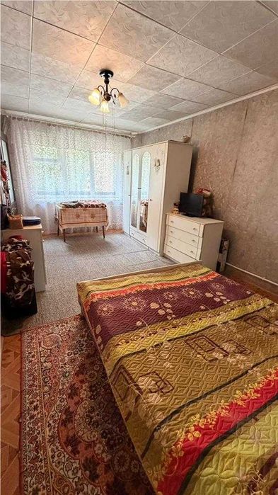 Продам 3 комнатная на Строителей