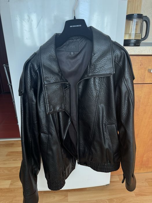 Zara LeatherJacket