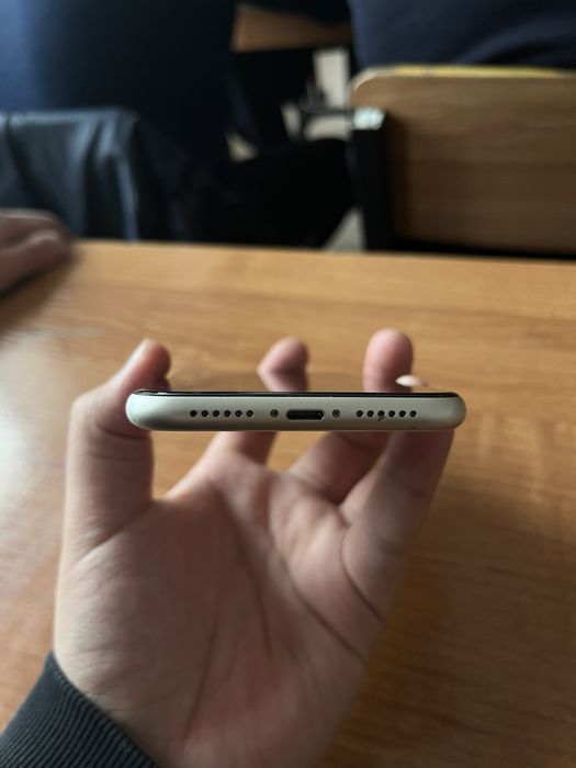 iphone 11 все радное