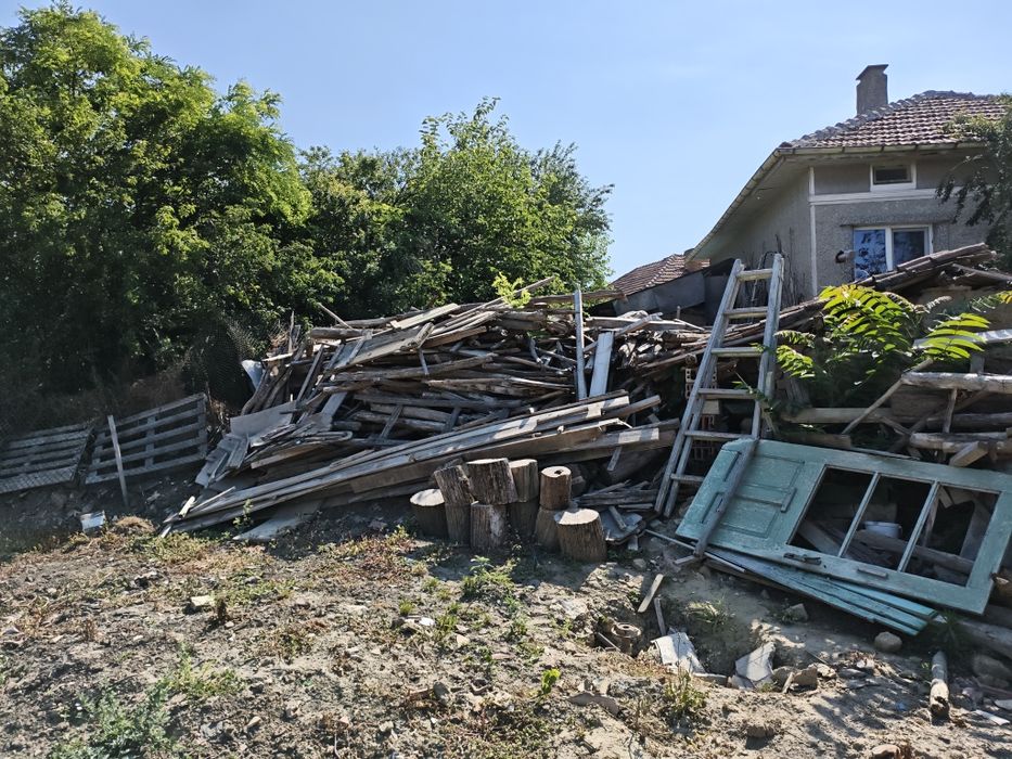 Сухи Дърва за огрев разумна цена село Ресен