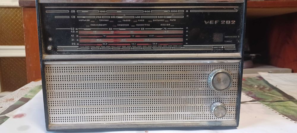 aparate radio vef si selena