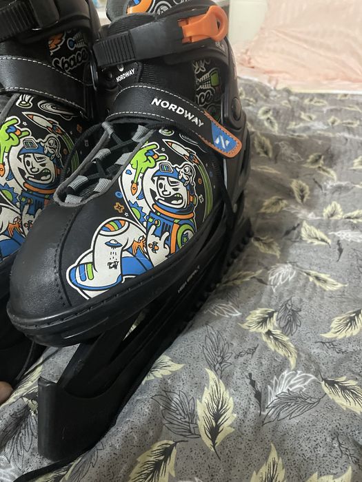 Продам  коньки.