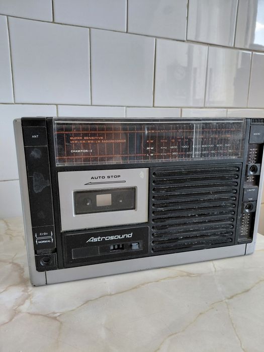 Radio, Casetofon Astrosound