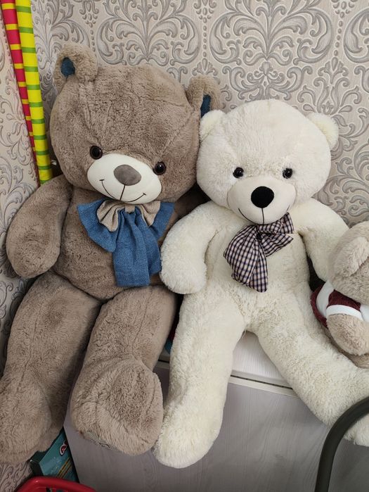 Мягкие игрушки- мишки